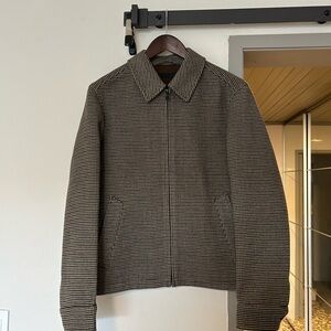 Uniqlo Lightweight Jacket Black and Brown Minimalist Design